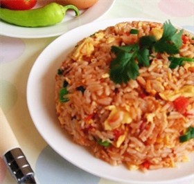 番茄鸡蛋炒饭
