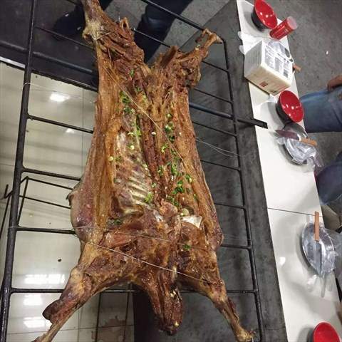 牧羊庄烤全羊