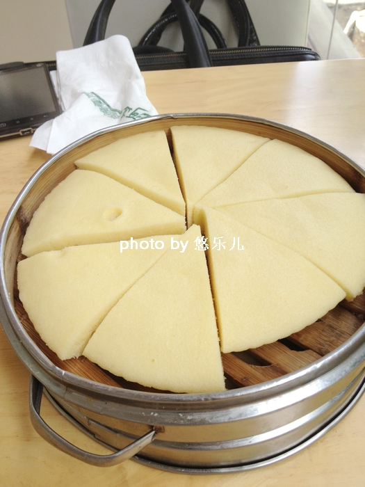 在河边风情餐厅
