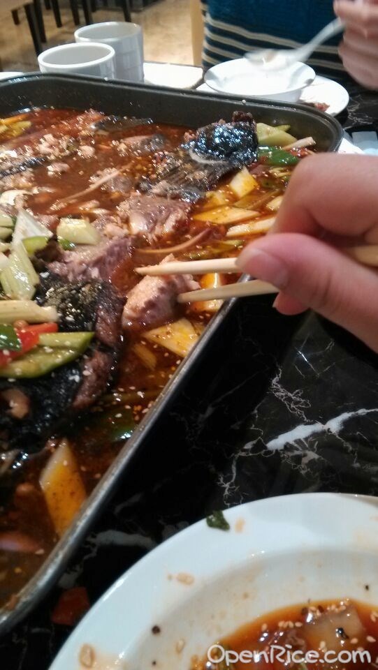 龙门烤鱼坊