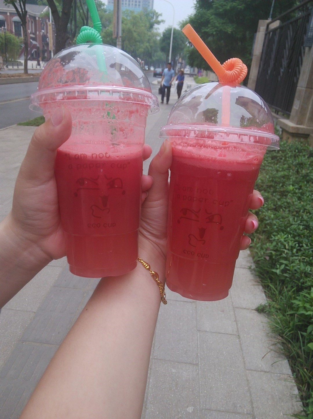 新鲜果