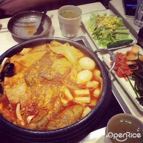 新寺洞韩国年糕料理
