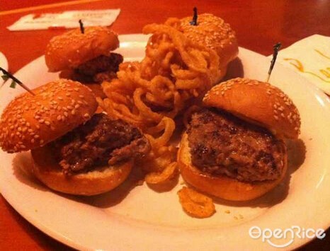 Hooters