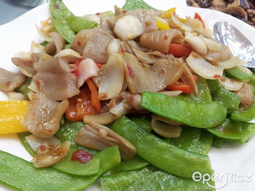 鸣泉居度假村酒店碧水厅
