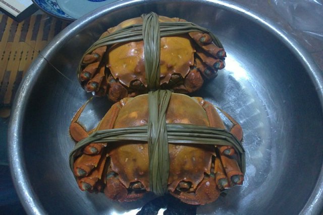 两只蟹仔！
