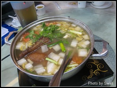 酸汤蹄膀