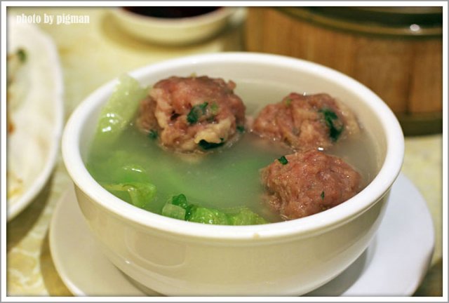 白灼牛肉丸