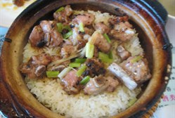 豉汁排骨煲仔饭