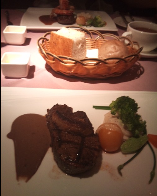牛排+鹅肝