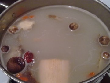 汤底