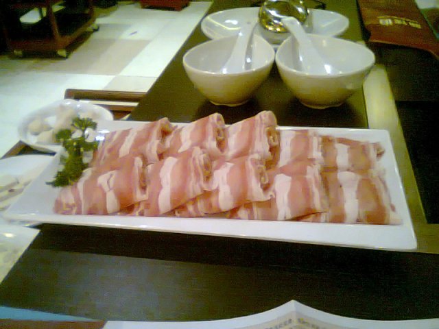 肉肉