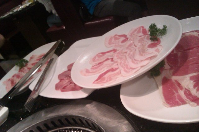 上等牛背肉牛腹肉牛舌五花肉