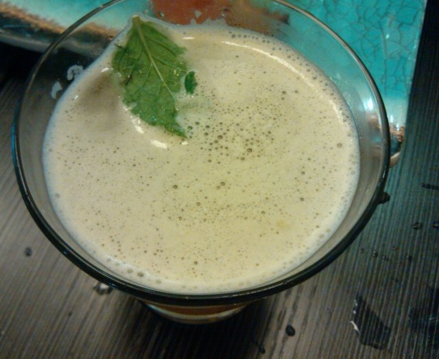 这是唯一觉得味道可以的一杯饮料,忘了什么茶,味道不错