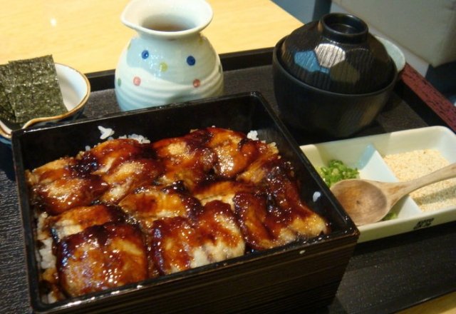 鳗鱼饭