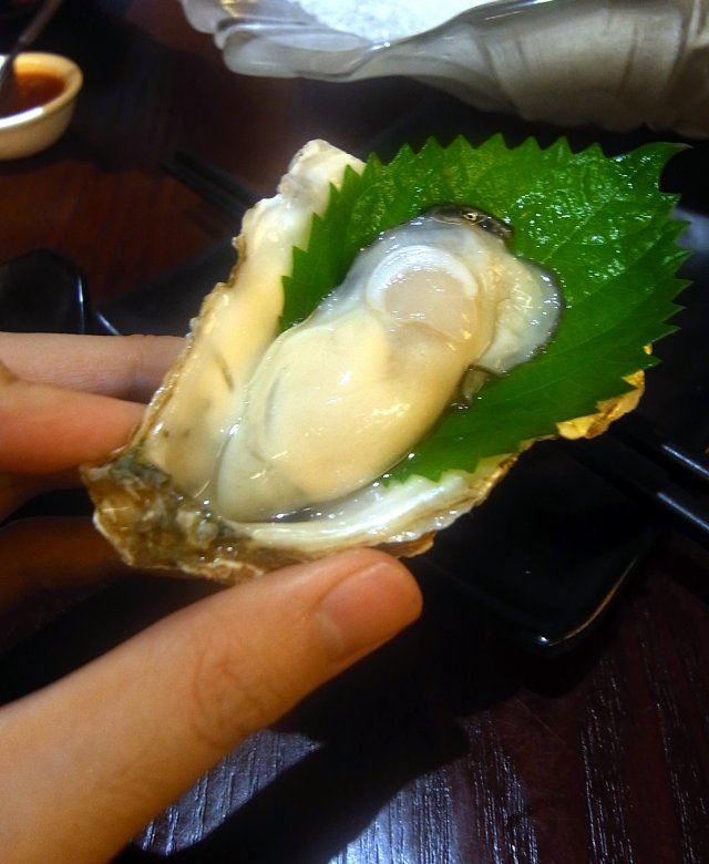 刺身拼盤局部 生蠔小了點 不過很實在