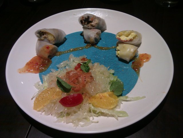 柚子沙拉及彩虹春卷拼盘