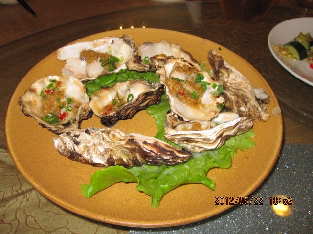 生蚝刺身