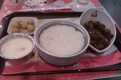 香汁排骨饭、蒸蛋、咖喱鱼蛋