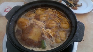 加水加料后的煲