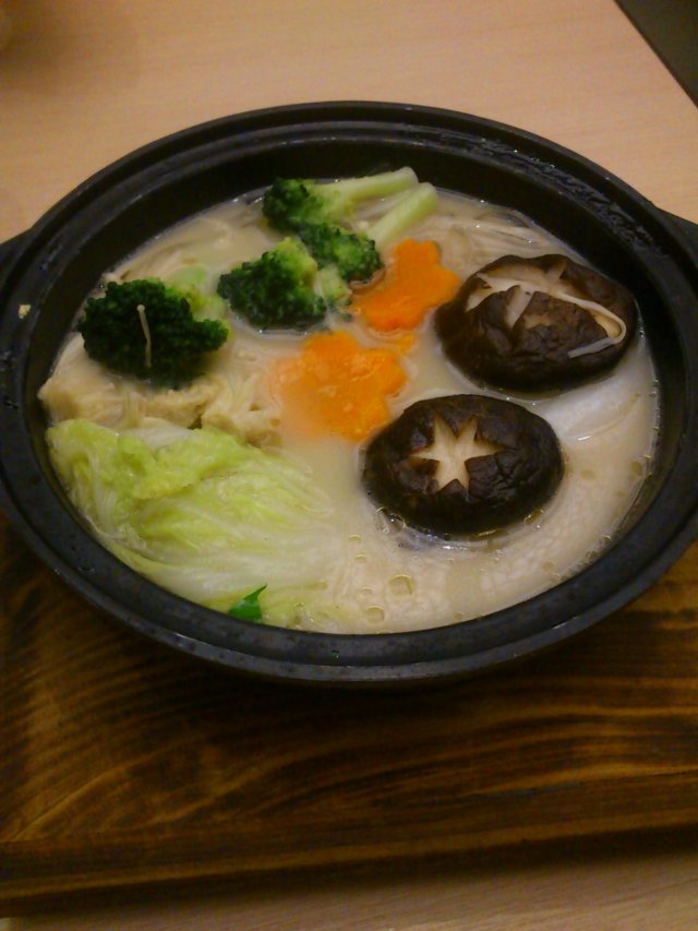 豚骨蔬菜汤