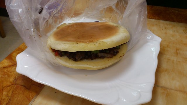 肉夹馍