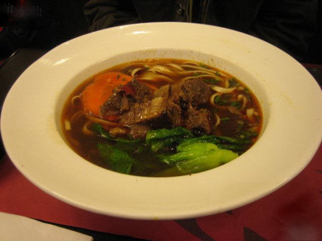 金牌红烧牛肉面