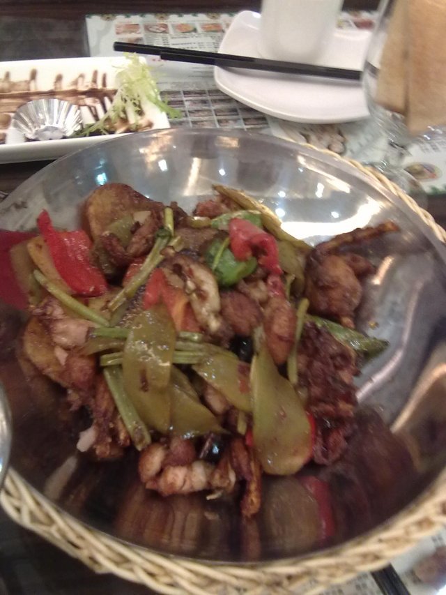 干锅牛蛙
