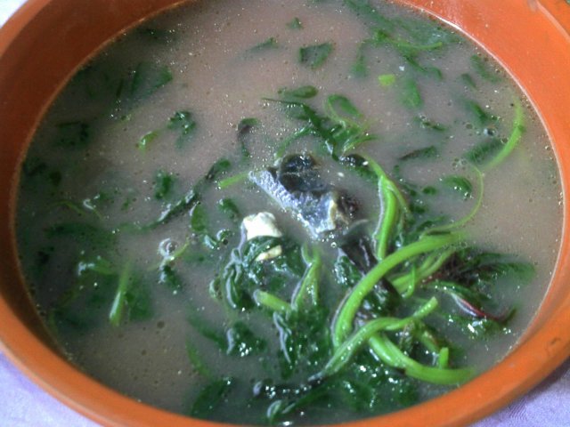 皮蛋煮苋菜