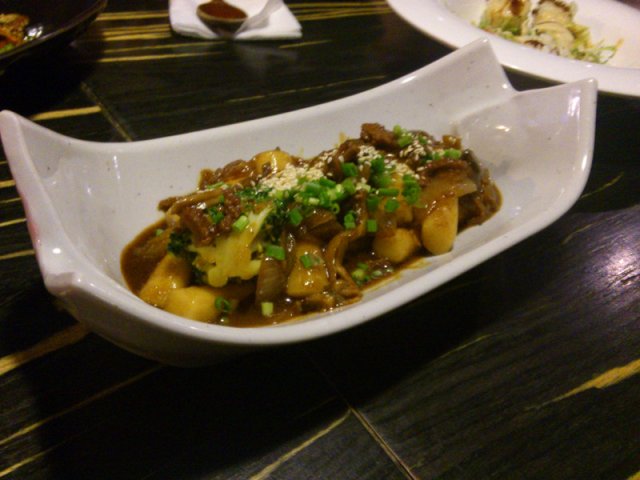 牛肉炒年糕