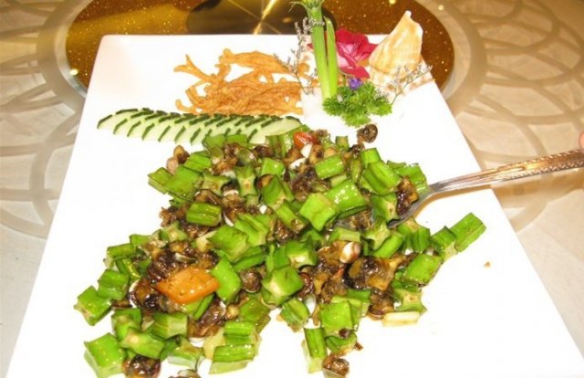 四角豆炒眼睛螺