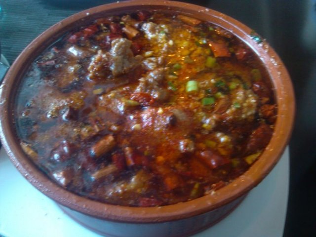 水煮小牛肉