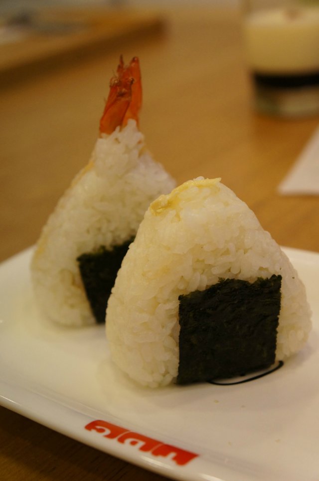 天妇罗黄金炸虾饭团