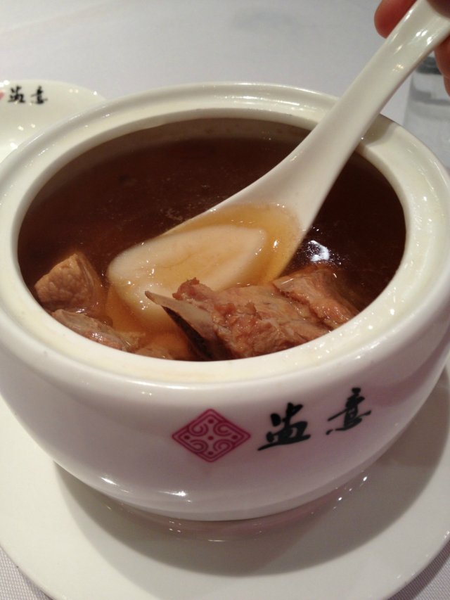 海底椰炖瘦肉