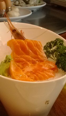 刺身拼盘