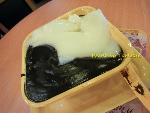 豆花黑芝麻