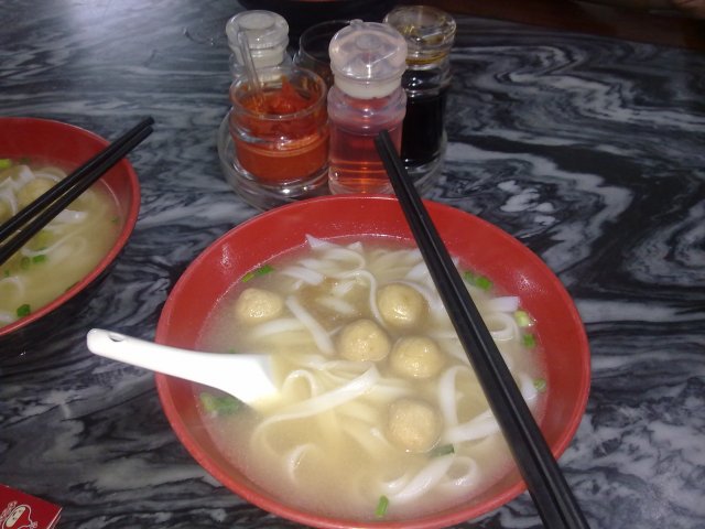 鱼蛋河粉