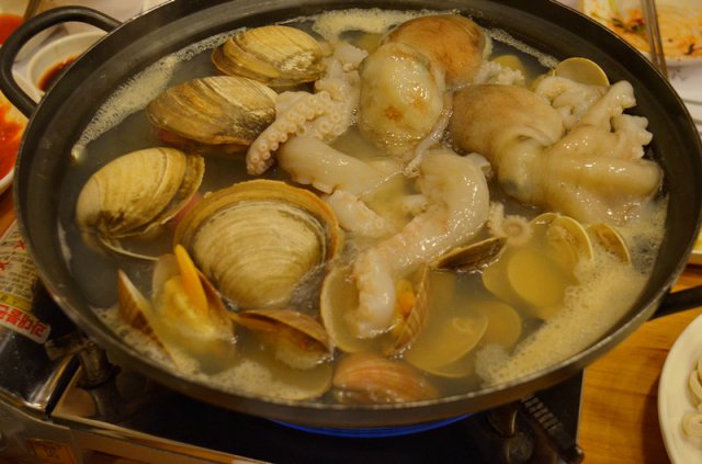 活章鱼料理