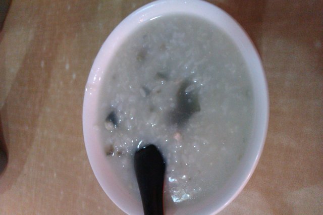皮蛋瘦肉粥