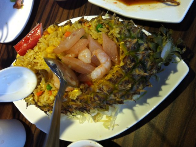 原只菠萝饭