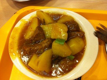 咖喱牛腩