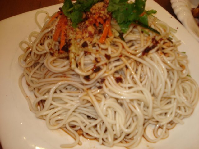 鸡丝凉面