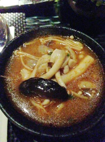 冬阴菌菇汤