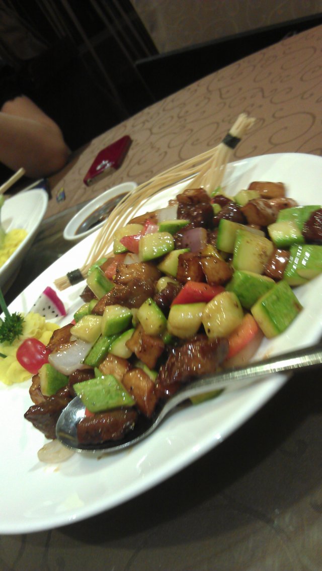 云南小瓜炒牛仔粒