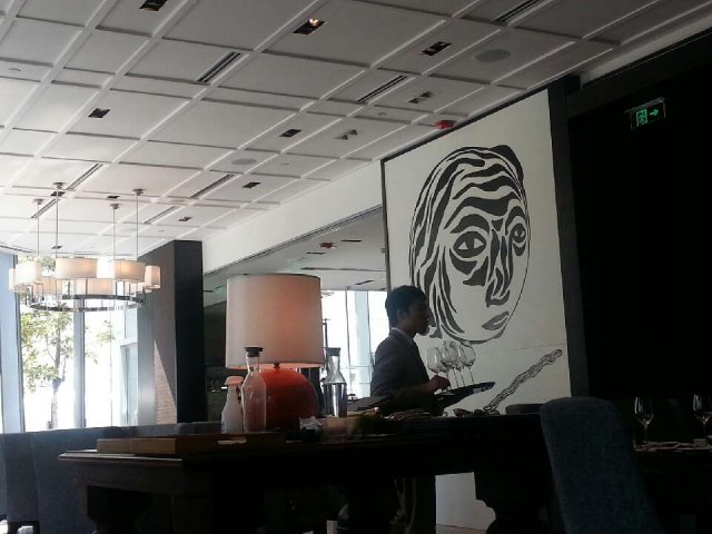 大厅，安静，休闲，舒服。