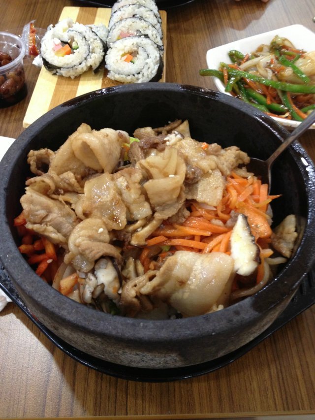 石锅拌饭