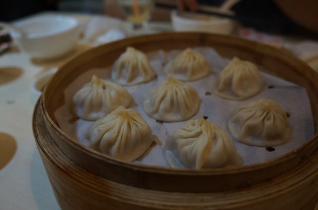 招牌鲜肉小笼汤包