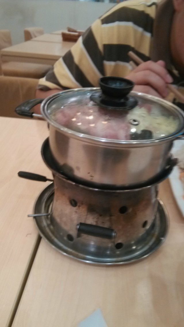 肥牛锅，咖喱汤底