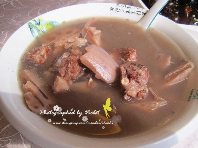 莲藕排骨汤