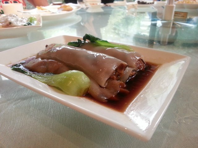 三菇肠粉