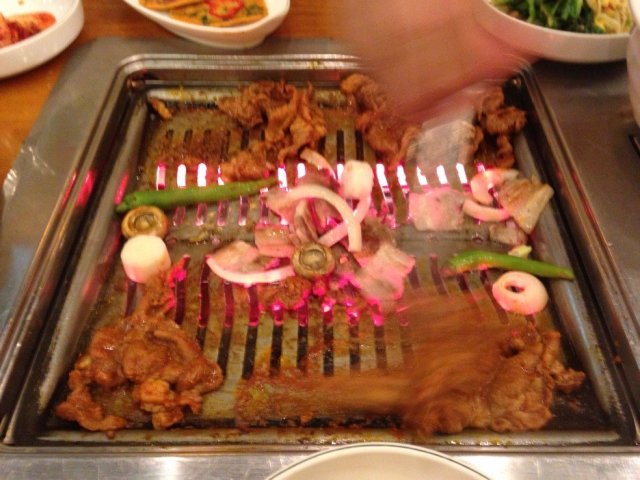 靠的五花肉